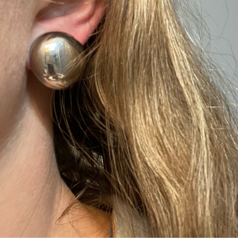 Vintage 1950’s Silver Round Clip On Earrings